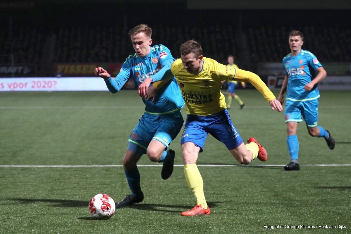 FC Volendam maakt competitie weer spannend met winst op ...