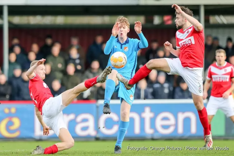 ONS Sneek nipt onderuit in Friese derby