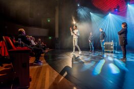 Theun Plantinga straalt in Wit Konijn Rood Konijn