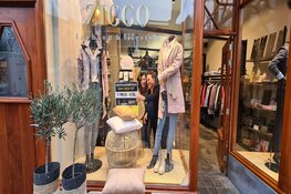 Ondernemend Sneek reikt prijzen mooiste kerstetalage uit