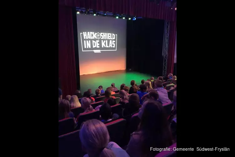Samen met junior Cyber Agents tegen online criminaliteit