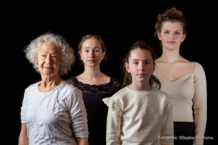 Dance Explosion – Sunrise Sunset in Theater Sneek