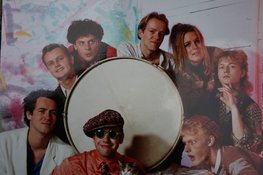 Friese Band Wiegels Wjukkelmasine herenigd voor langverwacht reünieconcert in Sneek