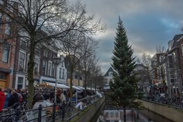 Binnenstad Sneek straalt in kerstsfeer