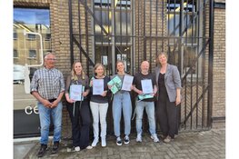 Winnaars Juryprijs en Publieksprijs Ontwerpwedstrijd VRIJHEID van edelsmeden uit heel Noord-Nederland