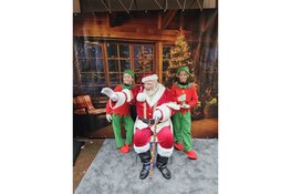 XMAS Sneek op zaterdag 13 en zondag 14 december Winterse kerstgezelligheid in Sneek